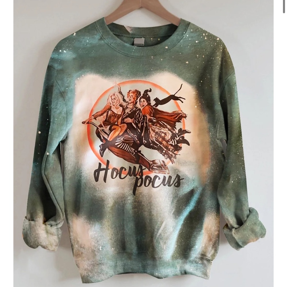 Hocus Pocus Tie Dye Pullover - L